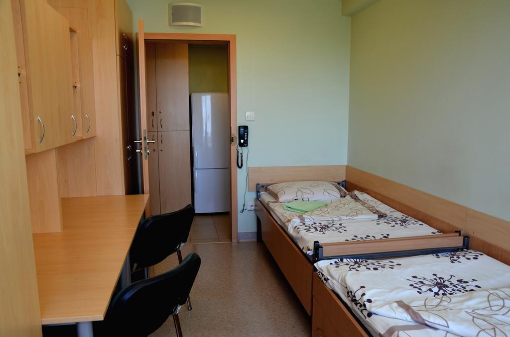 Olimp Hostel Krakau Buitenkant foto